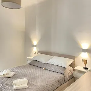 Paolina Apartment La Spezia